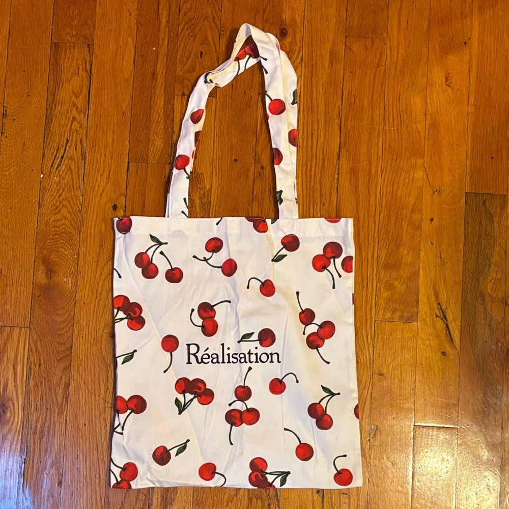 Realisation Par Cherry Pattern Tote - White And R… - image 1
